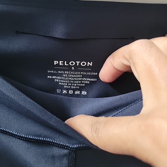 Peleton Push Your Boundaries High Rise Blue Waist Pocket Bike Shorts Size Small - Picture 4 of 5